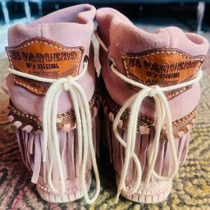 EL VAQUERO PINK MOCCASIN BOOTS